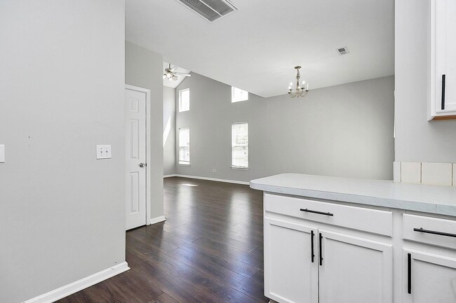 Building Photo - 3731 Bullard St