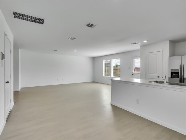 Building Photo - 31404 Pratola Serra Cir