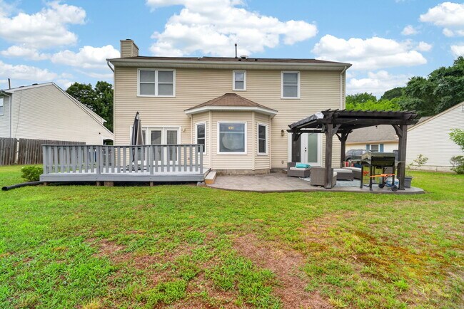 Building Photo - 898 Gunston Ct
