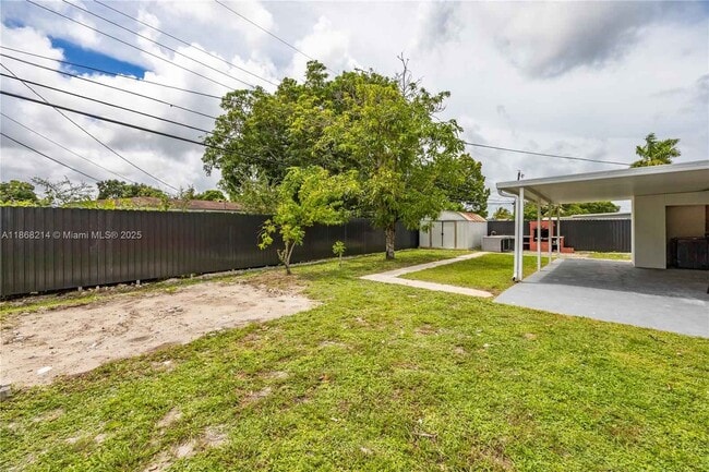 Building Photo - 3230 NW 171st Ter # House MIAMI GARDENS, F...
