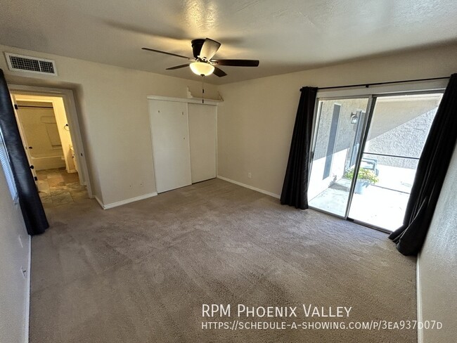 Building Photo - 2 Bed / 1 Bath, Glendale unit on the Bella...