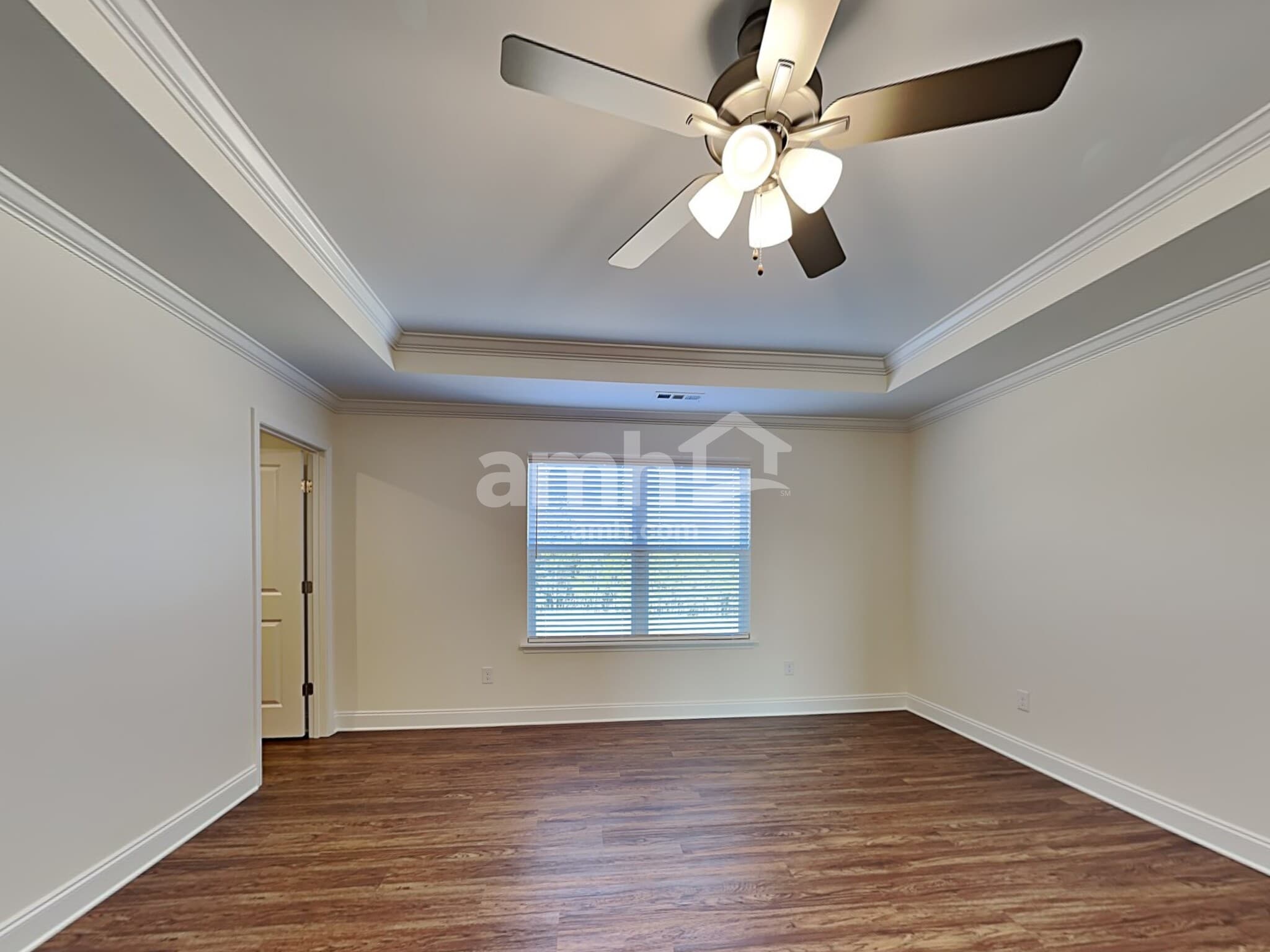 Building Photo - 2105 Overlake Cir