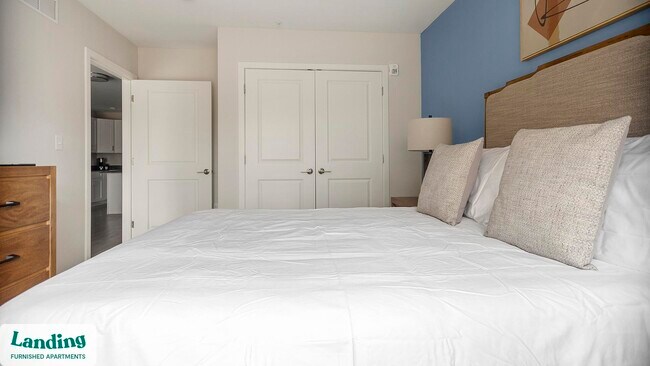 Building Photo - 2 Trl Run