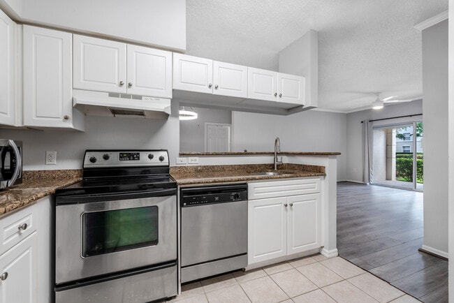 Building Photo - 1106 Tuscany Way