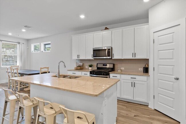 Building Photo - 7103 Terrazzo Cottage Ln