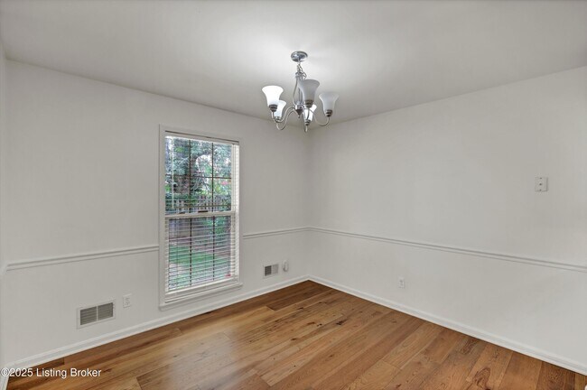 Building Photo - 9816 Calamar Ct