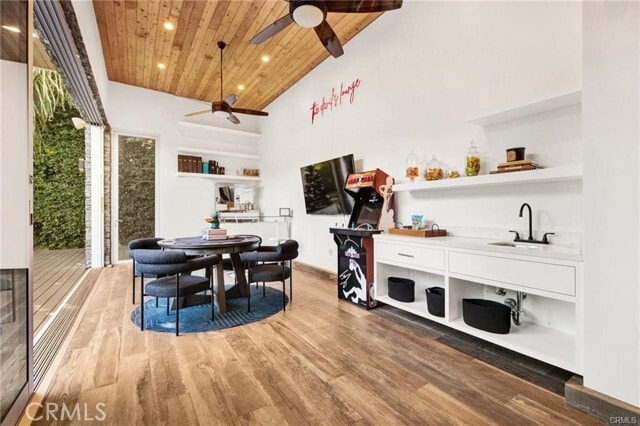 Building Photo - 12439 Kling St