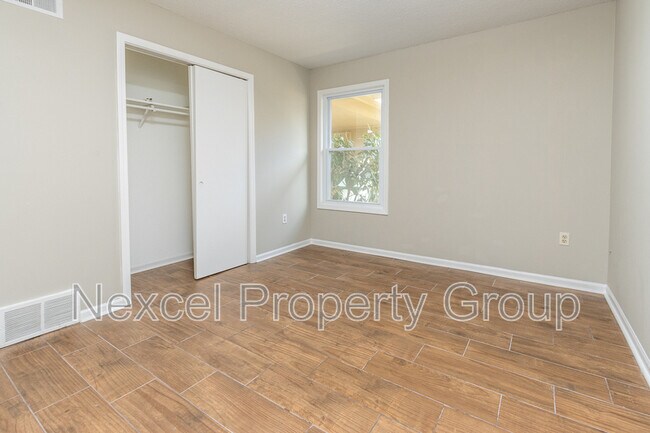 Building Photo - 5334 Wythe Cove