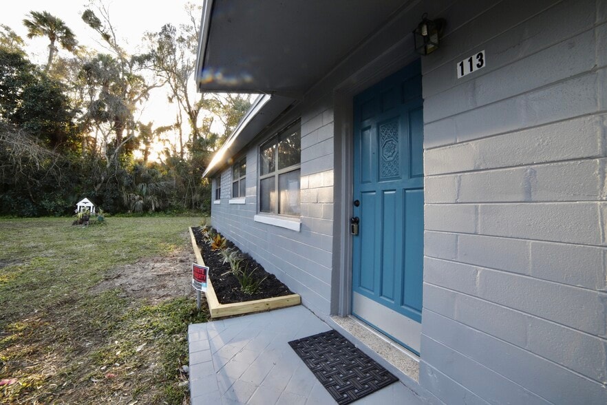 Front of home - 113 Astor St