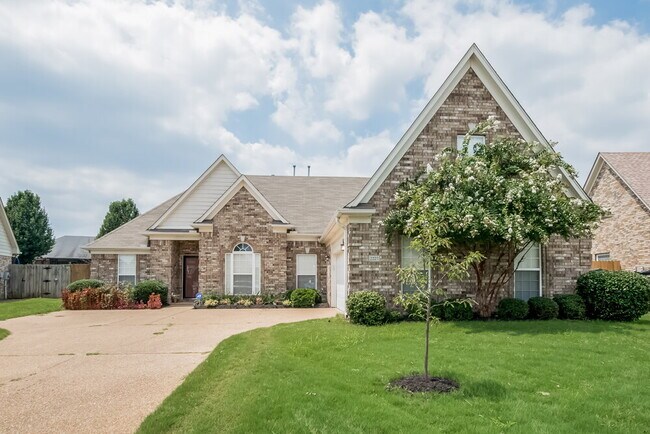 Building Photo - 2227 Linda Shore Dr