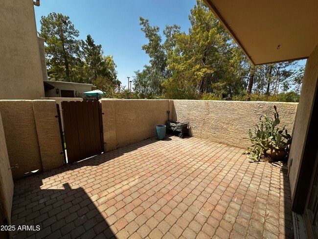 Building Photo - 4258 N 81st St