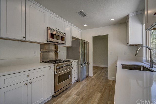 Building Photo - 1302 Cadena