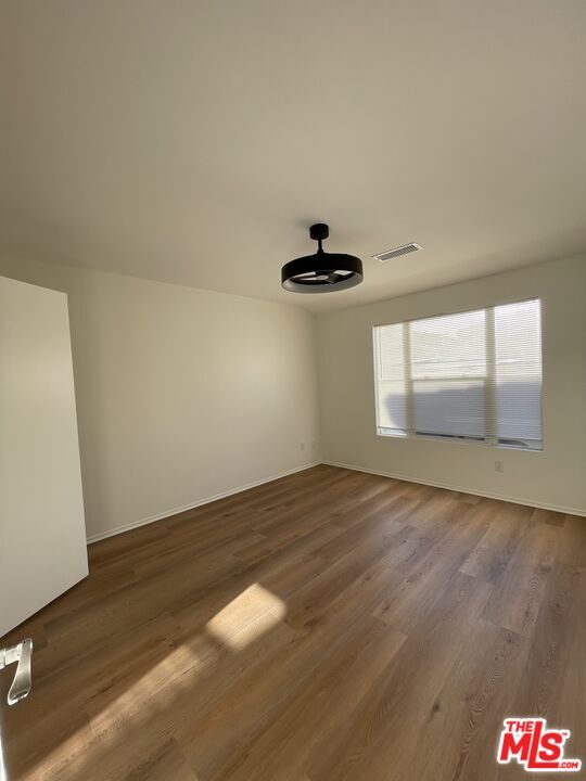 Building Photo - 121 Cancion Way