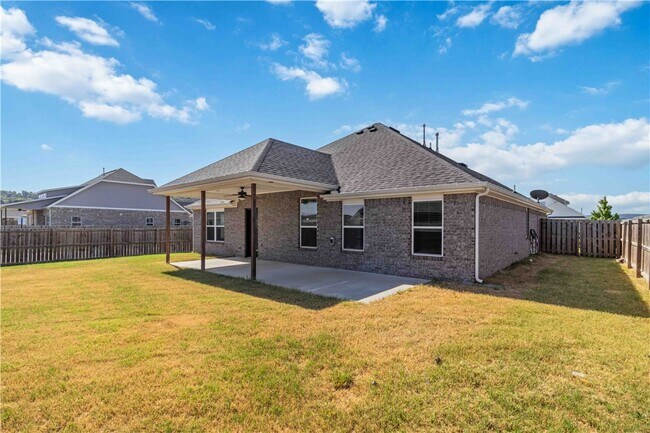 Building Photo - 4440 W Havana Ave