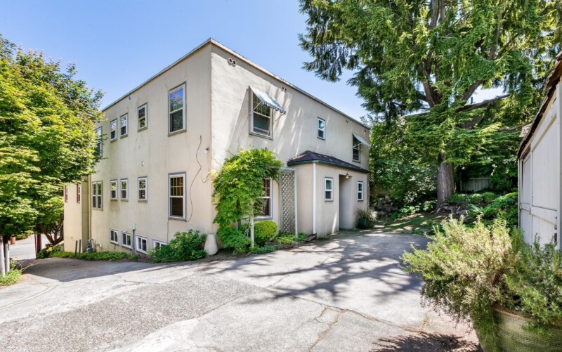 Building Photo - 2107 5th Ave N