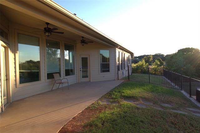 Building Photo - 2208 Beau W Ct