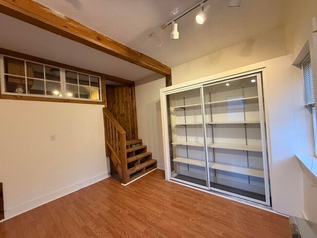 Building Photo - 9 Depot Rd