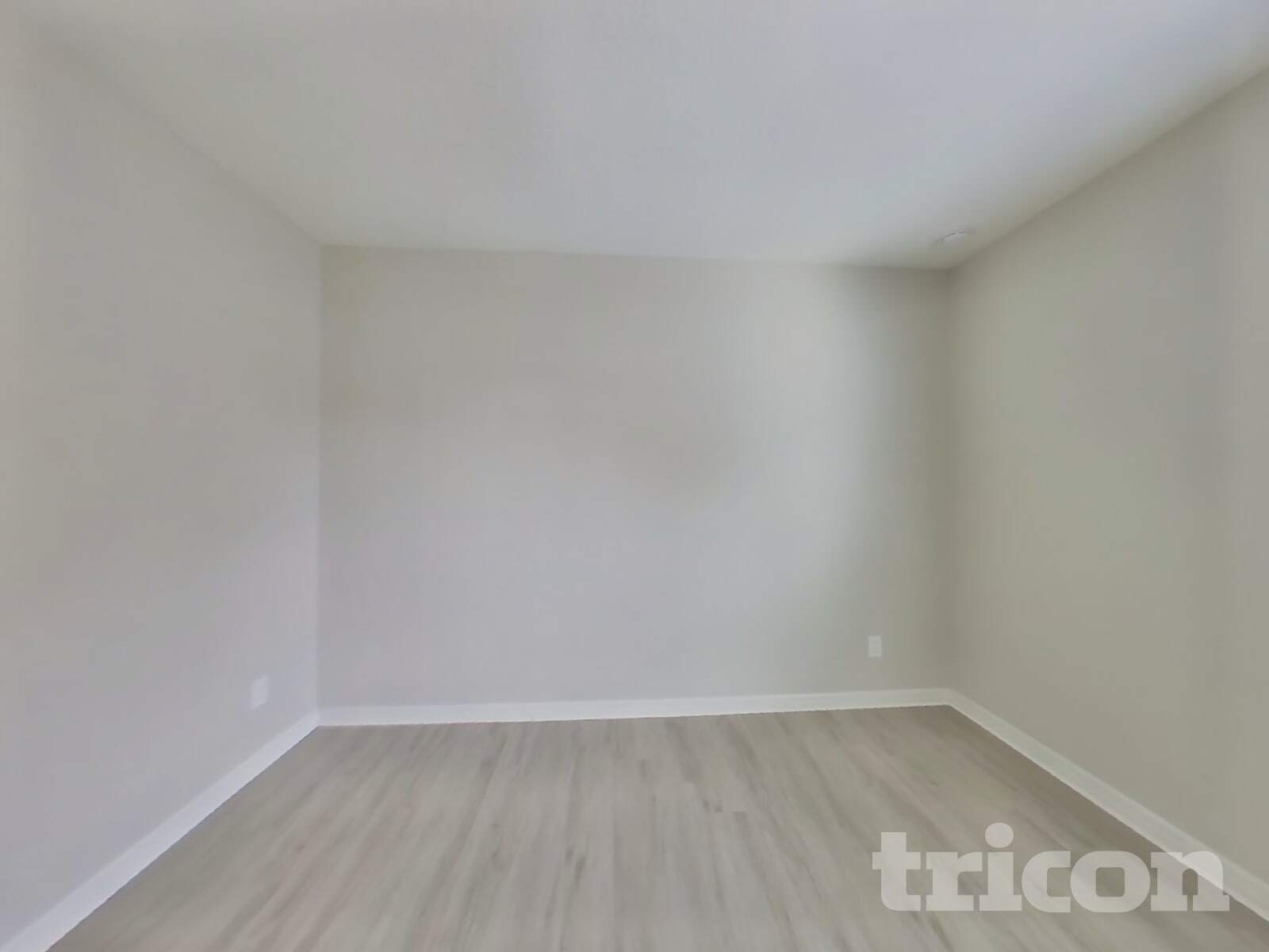 Building Photo - 2800 Glendive Dr