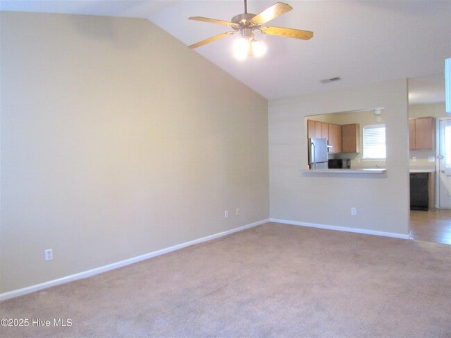Building Photo - 108 Glenside Ct