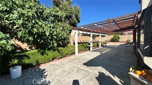 Building Photo - 1350 Princeton Dr