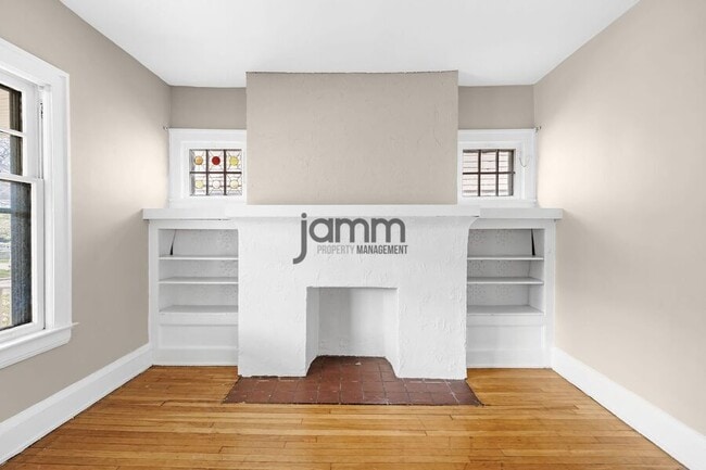 Building Photo - 1695 Glenmont Rd