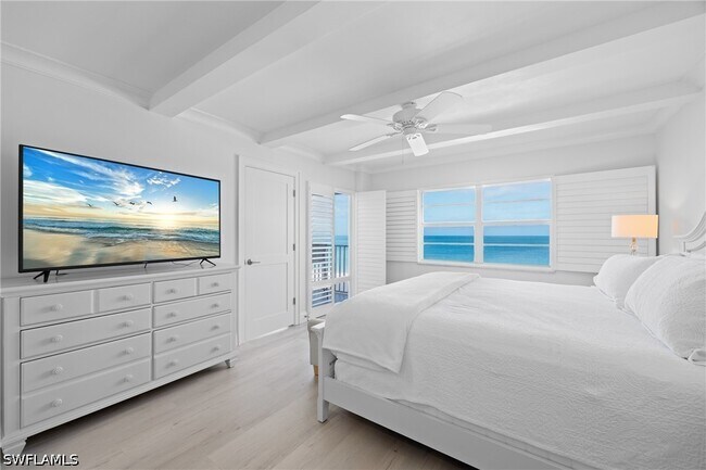 Building Photo - 3443 Gulf Shore Blvd N