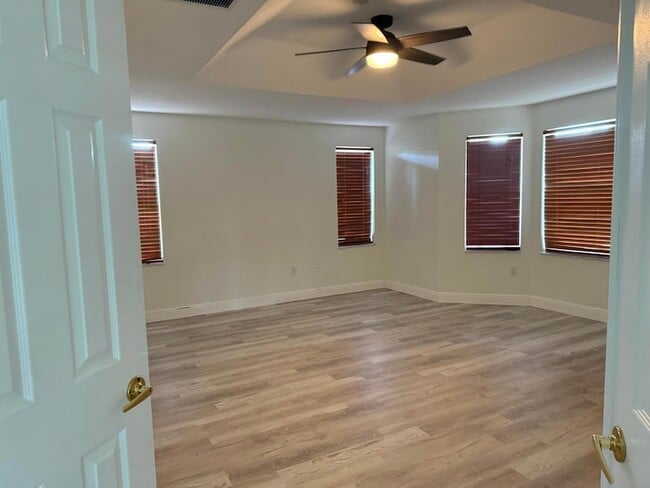 Building Photo - 9960 Woodworth Ct