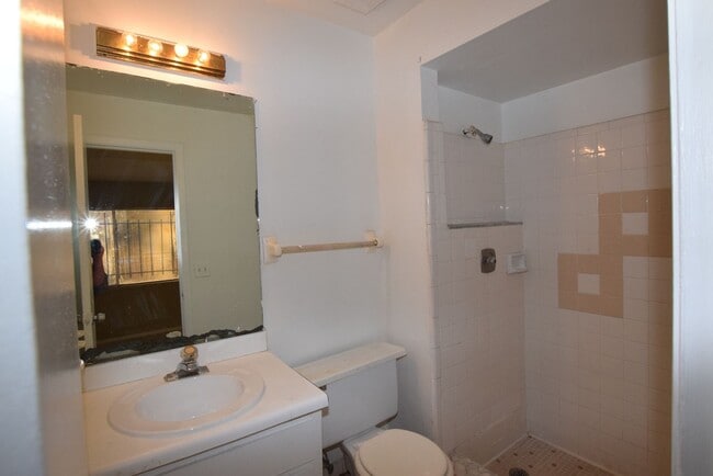 Building Photo - 3115 Split Willow Dr