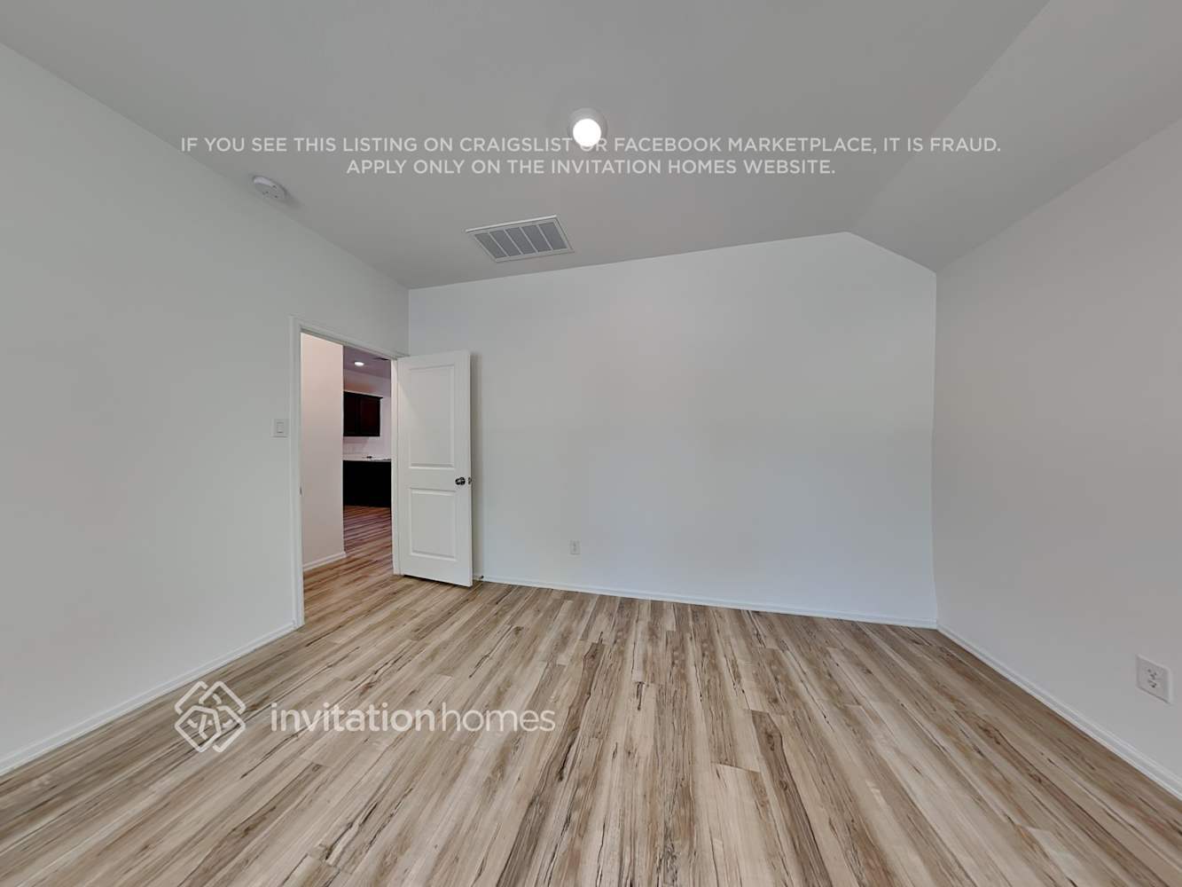 Building Photo - 22711 Bolanzo Ln