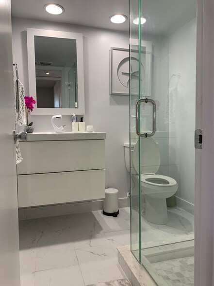 Building Photo - 1230 Gulf Blvd