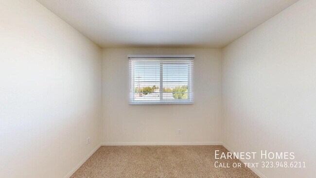 Building Photo - 14834 Nordhoff St