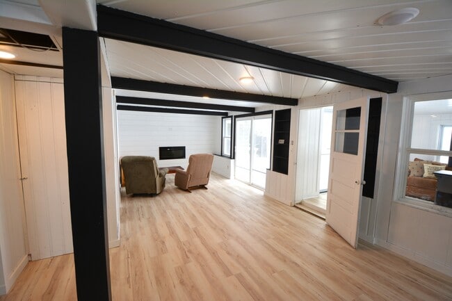 Building Photo - 36722 Birch Dr