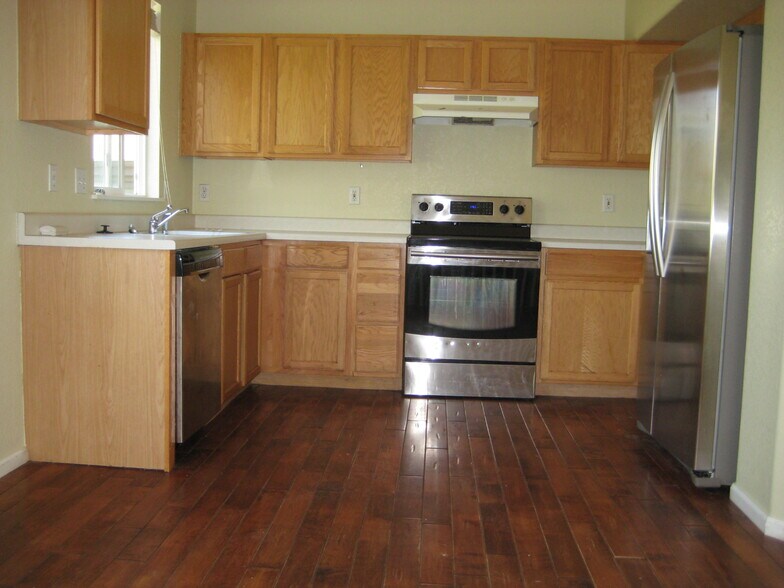 Building Photo - 1591 Brimble Dr