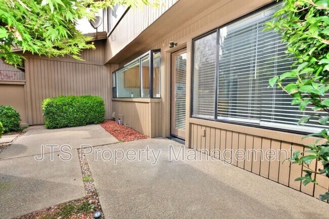 Building Photo - 11674 Gold Country Blvd