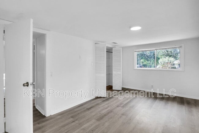 Building Photo - 130 Salt Creek Rd