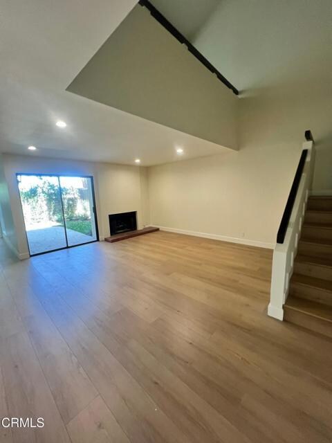 Building Photo - 889 Shadow Lake Dr