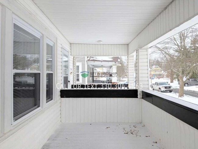 Building Photo - 916-918 Peckham St.-916