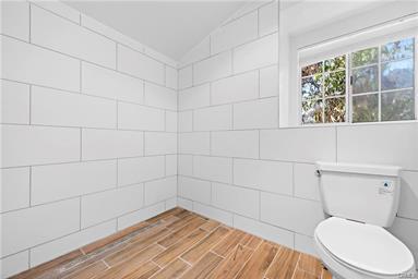 Building Photo - 1587 Catalina St