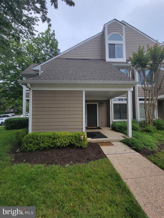 Building Photo - 12359 Strong Ct