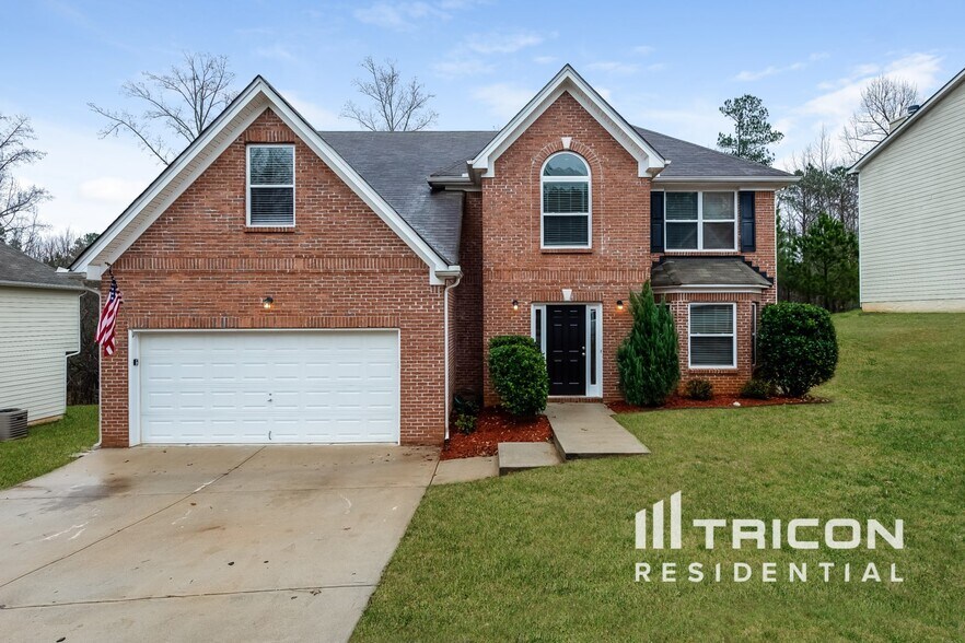 Primary Photo - 11051 Southwood Dr