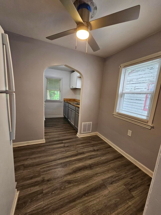 Building Photo - 20023 Santa Rosa Dr