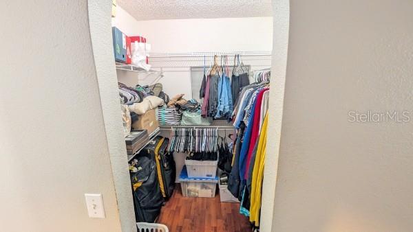 Building Photo - 106 Royalty Cir