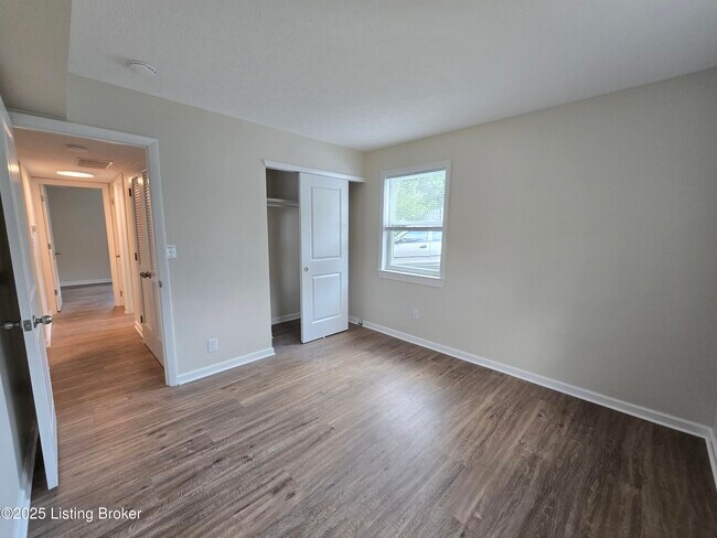 Building Photo - 9124 Kenlock Dr