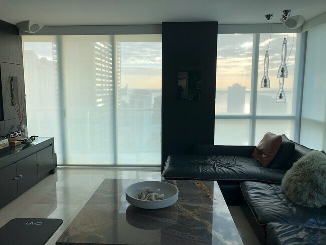 Shades down - 500 Brickell Ave