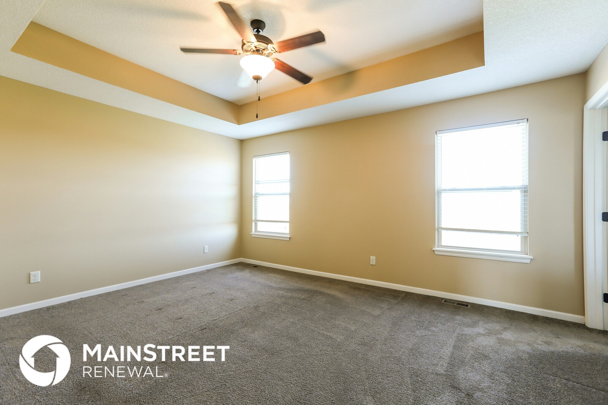 Building Photo - 108 Golfview Dr