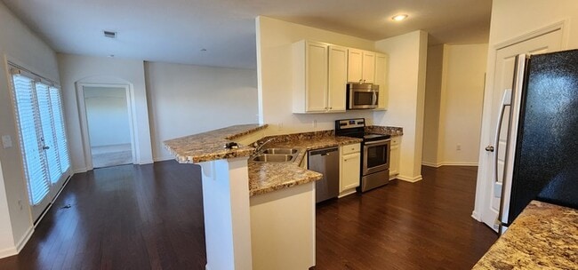 Building Photo - Fantastic 2-3 Bedroom Condo in Powell