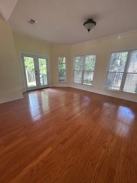 Building Photo - 524 Clements Cir