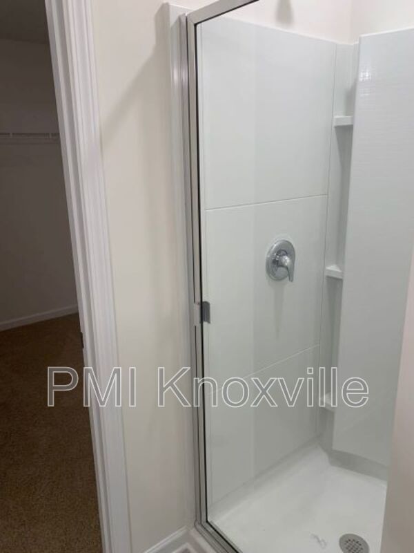Building Photo - 5371 Calvert Ln