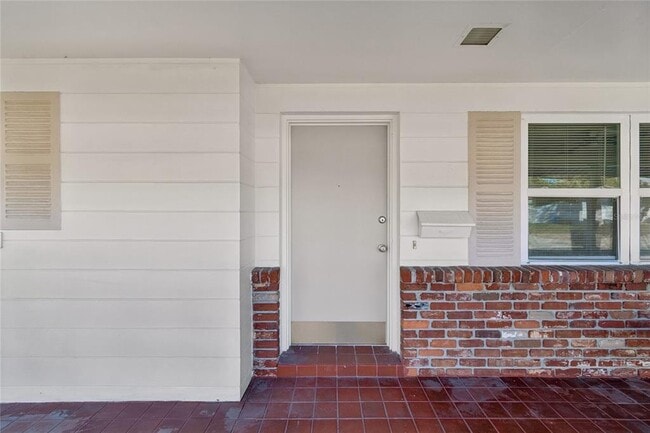 Building Photo - 3777 67th St N