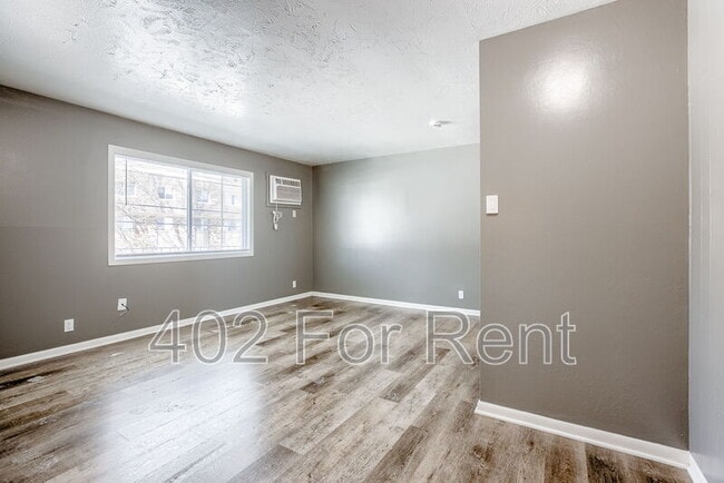 Building Photo - 1015 N 47th Ave